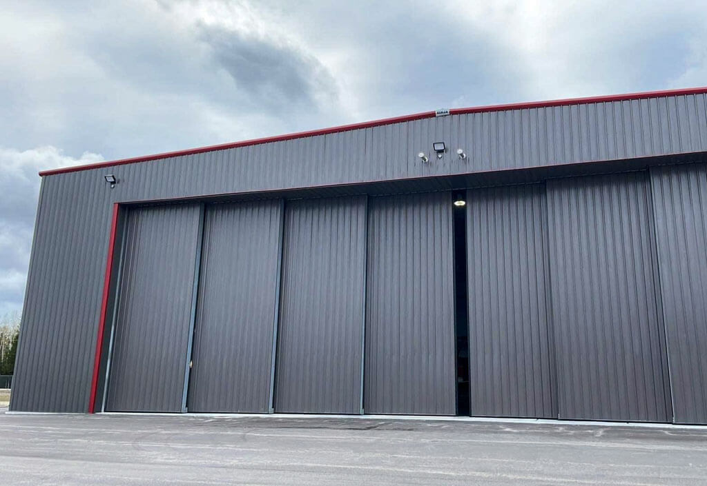 BEHLEN Steel Buildings LP: Air Bravo Hangar