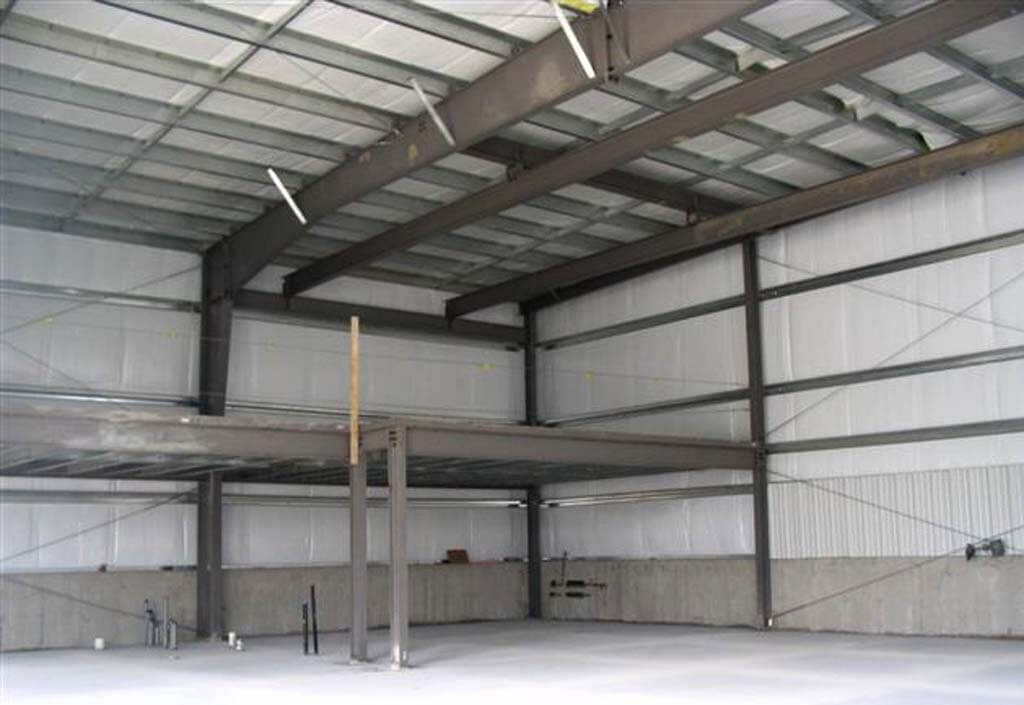 BEHLEN Steel Buildings LP: Dufferin Concrete Maintenance Building