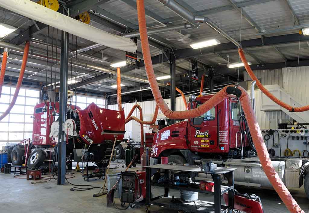 BEHLEN Steel Buildings LP: Mack Truck Manitoba