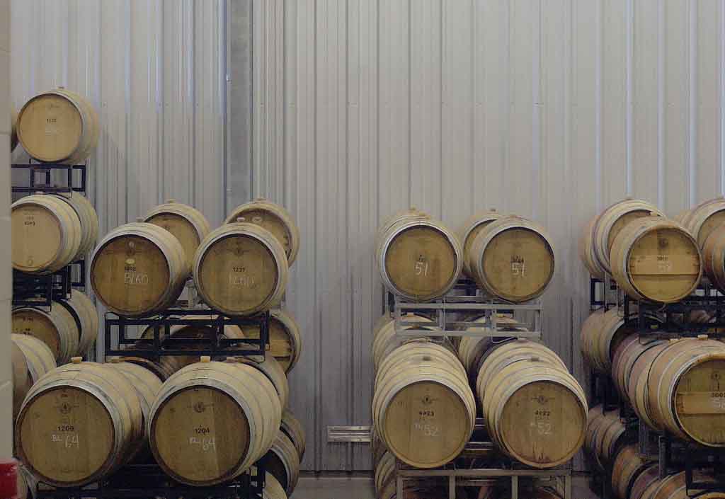 BEHLEN Steel Buildings LP: Stratus Vineyards